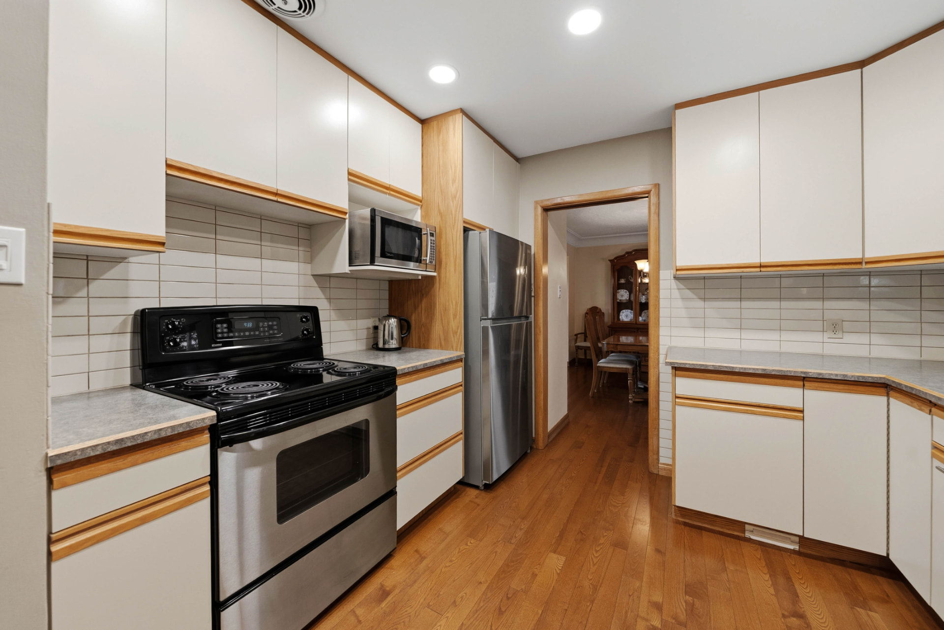 Cook's Kitchen